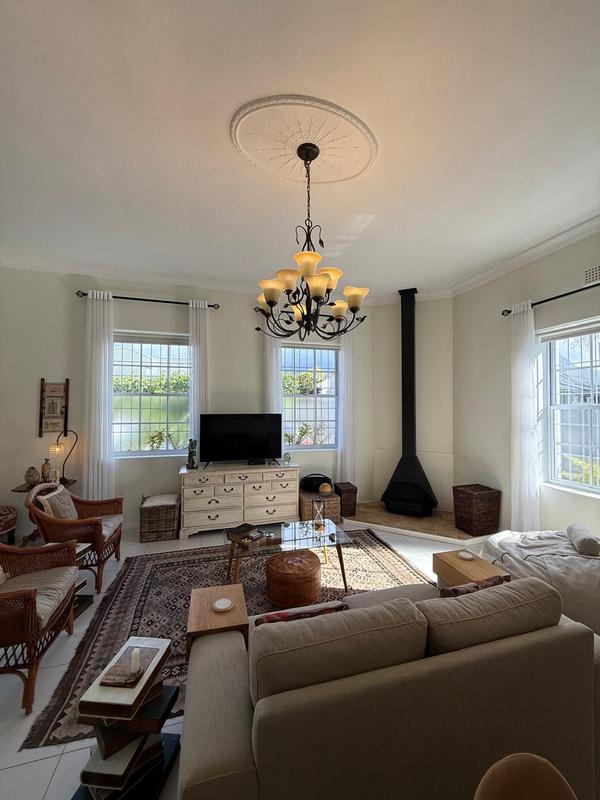 2 Bedroom Property for Sale in Harfield Village Western Cape